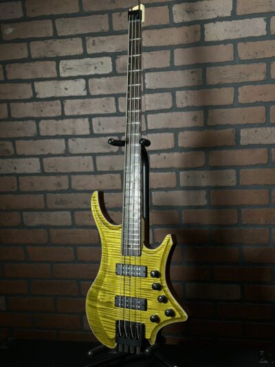 FETI Guitars Headless 34" scale bass see through green